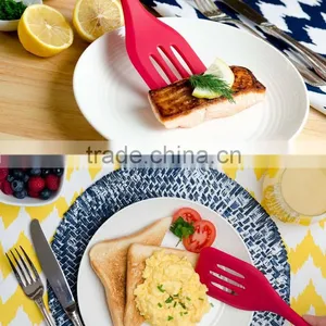 Western Silicone Kitchen Utensil Set New 5 Piece Cute Cooking Tool Set thumbnail-3