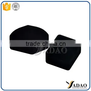Most Popular Black Small Velvet Earring Boxes Packaging thumbnail-5