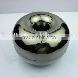 Apple Shape Metal Round Ashtray thumbnail-1