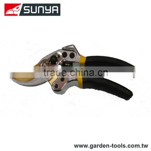 Professional Gold Titanium Secateurs/pruner thumbnail-2