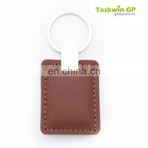 Simple Design Hot Wholesale Promotional Use Cheap PU Leather Keychain thumbnail-1