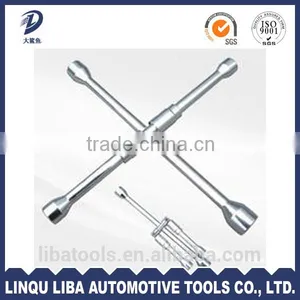 Folding Cross Rim Torque Wrench For Truck thumbnail-1