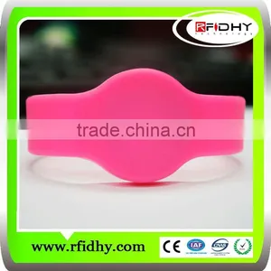 Manufacturer of Customized Rfid Adjustable Silicone Wristbands thumbnail-1