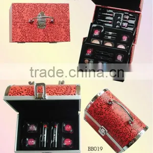 Alumnium Professional Make-Up SET thumbnail-1