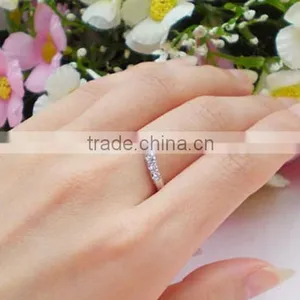 V Chevron Shape Dainty Cubic Zirconia Ring for Women thumbnail-1