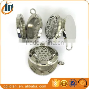 Stainless Steel Perfume Locket Aromatherapy Essential Oil Diffuser Necklace thumbnail-5