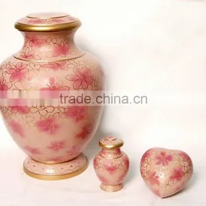 Decorative Garden Urns thumbnail-1