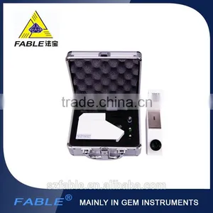 FABLE Professornal Refractometer With Built-in Monochrome LED Light thumbnail-1