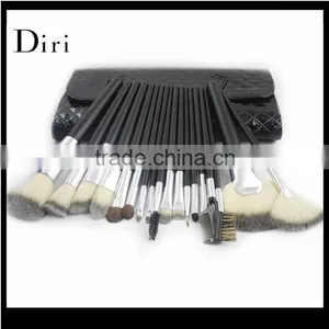 Wholesale Professional 18 PCS Cosmetic Makeup Brush Set thumbnail-1