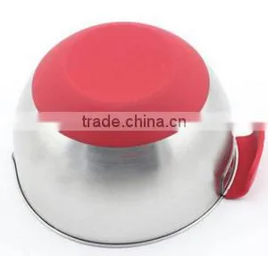 3 Piece Stainless Steel Mixing Bowl Set With Pouring Spouts and Handles thumbnail-1