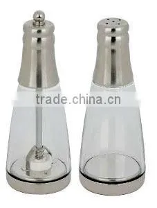 Salt and Pepper Set thumbnail-1