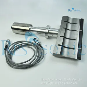 High Amplitude Rubber Tire Tread 20Khz Ultrasonic Cutting Equipment thumbnail-3