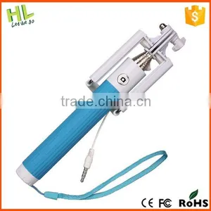 Hot New Products Extendable Selfie Stick With Cable thumbnail-3