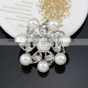 2015Hot Style Elagant Jewelry Fashion Brooch Simple Brooch Silver Snowflake Pearl Crystal Rhinestone Brooch Pin thumbnail-1