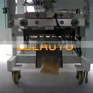 Full Automatic Vertical Weighting Vacuum Packing Machine thumbnail-1