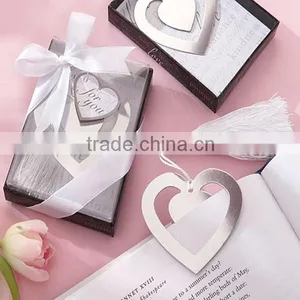 Silver-Finish Heart-Shaped Bookmark With Elegant Silk Tassel thumbnail-1
