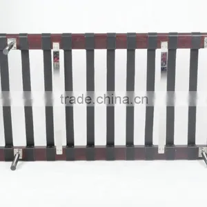 Barcelona Daybed Export Ludwig Mies Van de Rohe Inspired Barcelona Daybed in Aniline Leather on Sale thumbnail-2