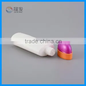 PE Cosmetic Lotion Packaging Bottle thumbnail-3