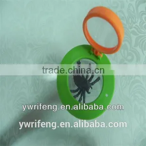 Discovery Kids Bug Barn Insect Catcher W/ Magnifying Glass Butterfly Net & MoreBig Bug Magnifier 3X thumbnail-1