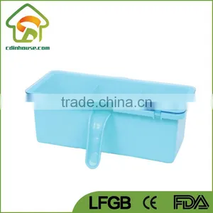 Plastic Heart Shape Condiment Dispenser With Spoon thumbnail-5