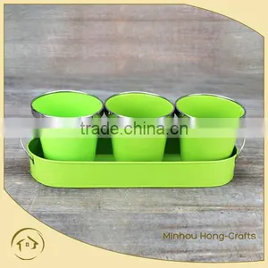 Green Planter Window thumbnail-1