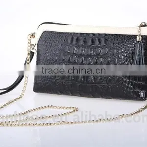 Women Desinger Reversible Leather Tote Shoulder Bag,Leather Fashion Handbag With Detachable Zipper Pouch thumbnail-2