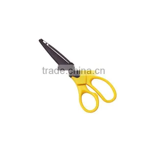 B6013 Stainless Steel Safety Kids Scissors Sewing Kit thumbnail-1
