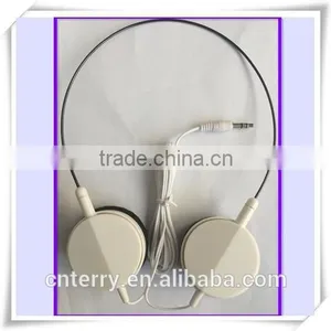 Stereo Super Bass MP3 MP4 Headphone thumbnail-1