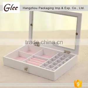 Beautiful Latest Style Velvet Jewelry Box thumbnail-3