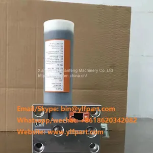 Soosan Hydraulic Breaker Auto Greaser Rock Hammer Manual Greasing Grease Refilling Pump Waterproof Dust Prevention thumbnail-1