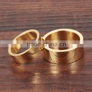 Factory Direct Price Fashion Design 18K IP Gold Ring Design for Couples thumbnail-3