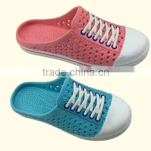 Hot Selling Products Good Quality of Clogs From China thumbnail-3
