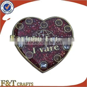 Customized Small Red Flashing Heart-shaped Badge thumbnail-1