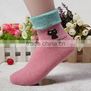2015 New Winter Korean Cute Kitten Nap Socks Thick Cotton Socks Microfiber Cozy Socks Factory Direct Offer thumbnail-3