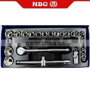 28 Pcs Socket Wrench Set Tools Kit With Case Heavy Duty thumbnail-2