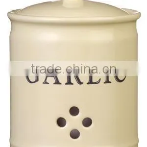 Ceramic Garlic Keeper With Lid thumbnail-1