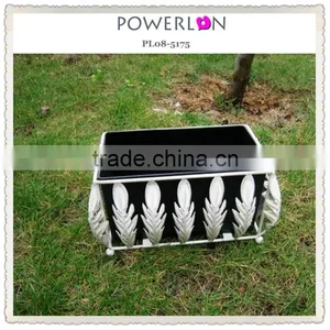 Spring Outdoor Decorative Small Metal Flower Pot thumbnail-2