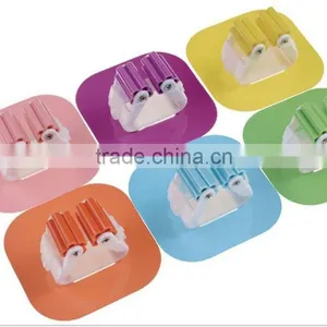 Bathroom Mob Storage Holders / Plastic Storage Rack thumbnail-2
