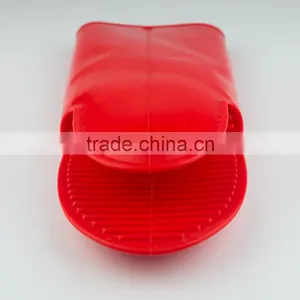 2017 Fashionable High Quality Eco-friendly Silicone Gloves thumbnail-3