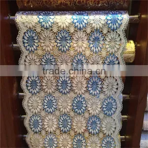 China Factory Rectangle Lace Oilproof Dining Table Cover Easy Care Pvc Printed Table Cloths thumbnail-4