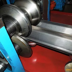 Aluminum-Zinc Alloy Coated Steel Sheet Highway Crash Beams Guardrail 2 or 3 Waves Making Machine Manufacture Machinery Production Line thumbnail-1
