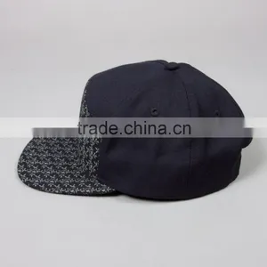Custom 5 Panel Hat and Camo Flat Peak and Leather Strap Fabric for Summer Hat thumbnail-4