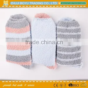 BY-161603 Wholesale Health Care Socks White Crew Socks Fashion Women Socks thumbnail-2