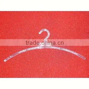 Durable Plastic Hanger for Wet Clothes thumbnail-5