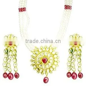 Kundan Pendant Sets thumbnail-1