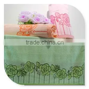 Stock Lace Bath Towel thumbnail-1