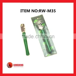Factory Supply Six Wheel Glass Cutter , Wooden Shank , High Quality thumbnail-1