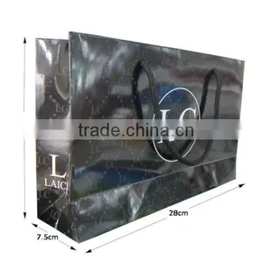 157g Glossy Black Gift Paper Bag With Handles thumbnail-1