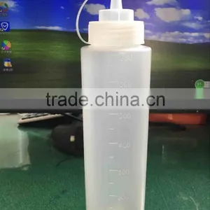 Large Capacity Sauce Plastic Bottle thumbnail-1