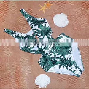 2016 New Summer Fashion Sexy Ladies Handmade Crochet Neoprene Bikini thumbnail-1